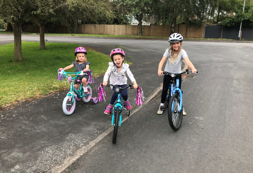 Supporting Cyclists Fighting Cancer